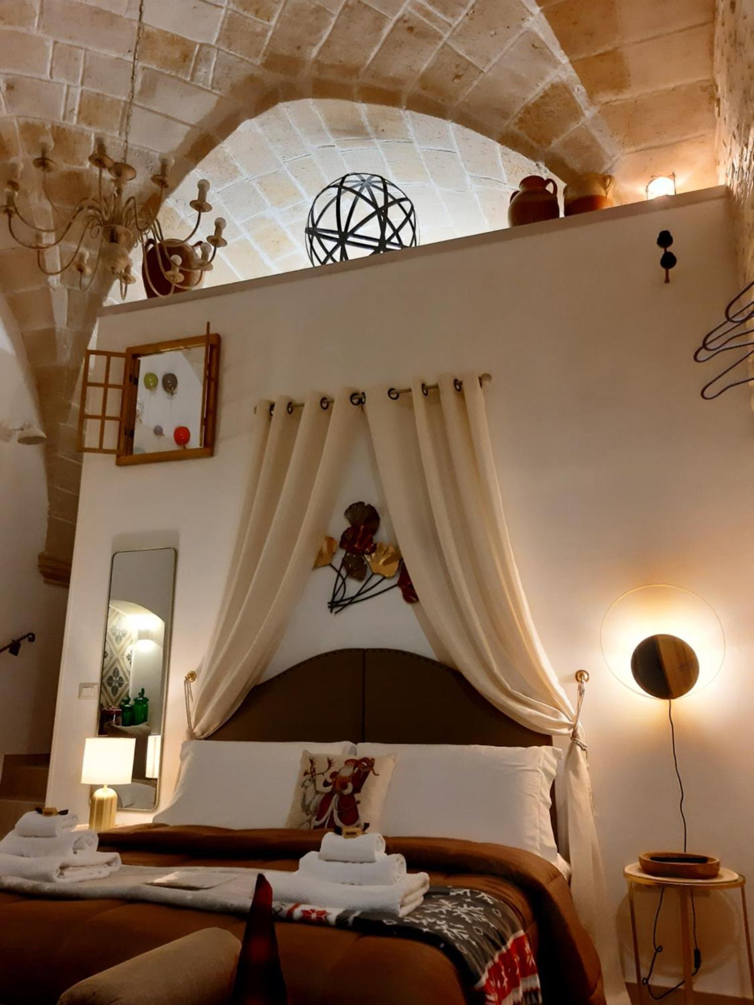 Domus Santi Medici Affittacamere Massafra Exteriör bild